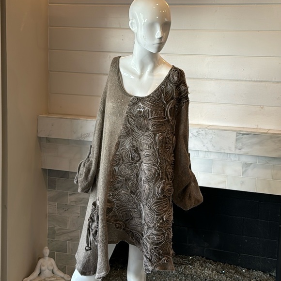 Art To Wear Dresses & Skirts - Art To Wear Taupe Mohair Italian Fiber Art Rosette Detail Knit Dress or Tunic XL